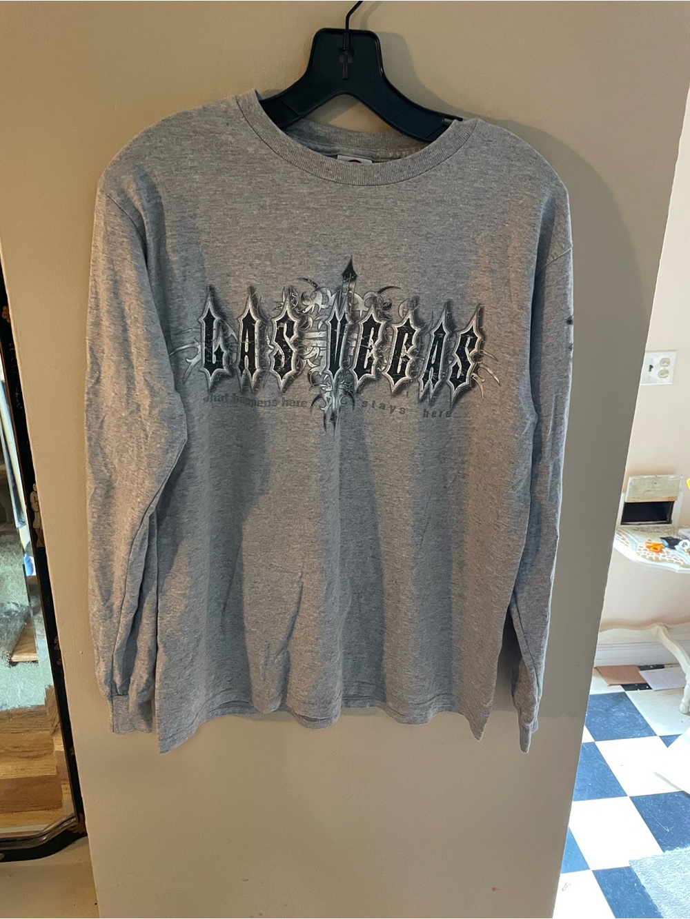 Gray Long-Sleeved Las Vegas graphic tshirt